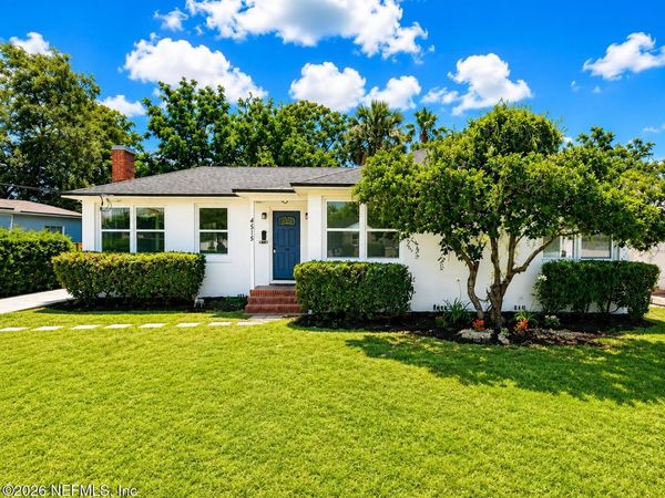4515 PINEWOOD Avenue, Jacksonville, FL 32207