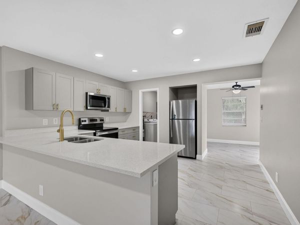 4873 Arthur Street, Palm Beach Gardens, FL 33418