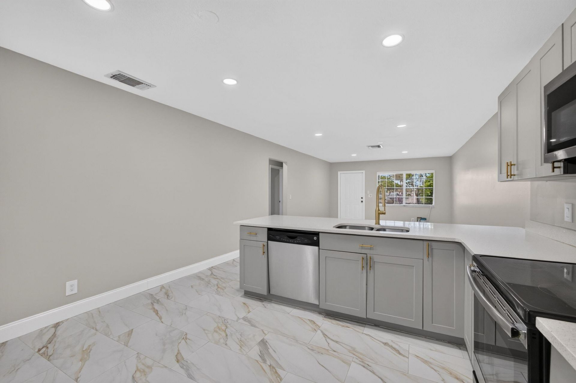 4873 Arthur Street, Palm Beach Gardens, FL 33418 Photo