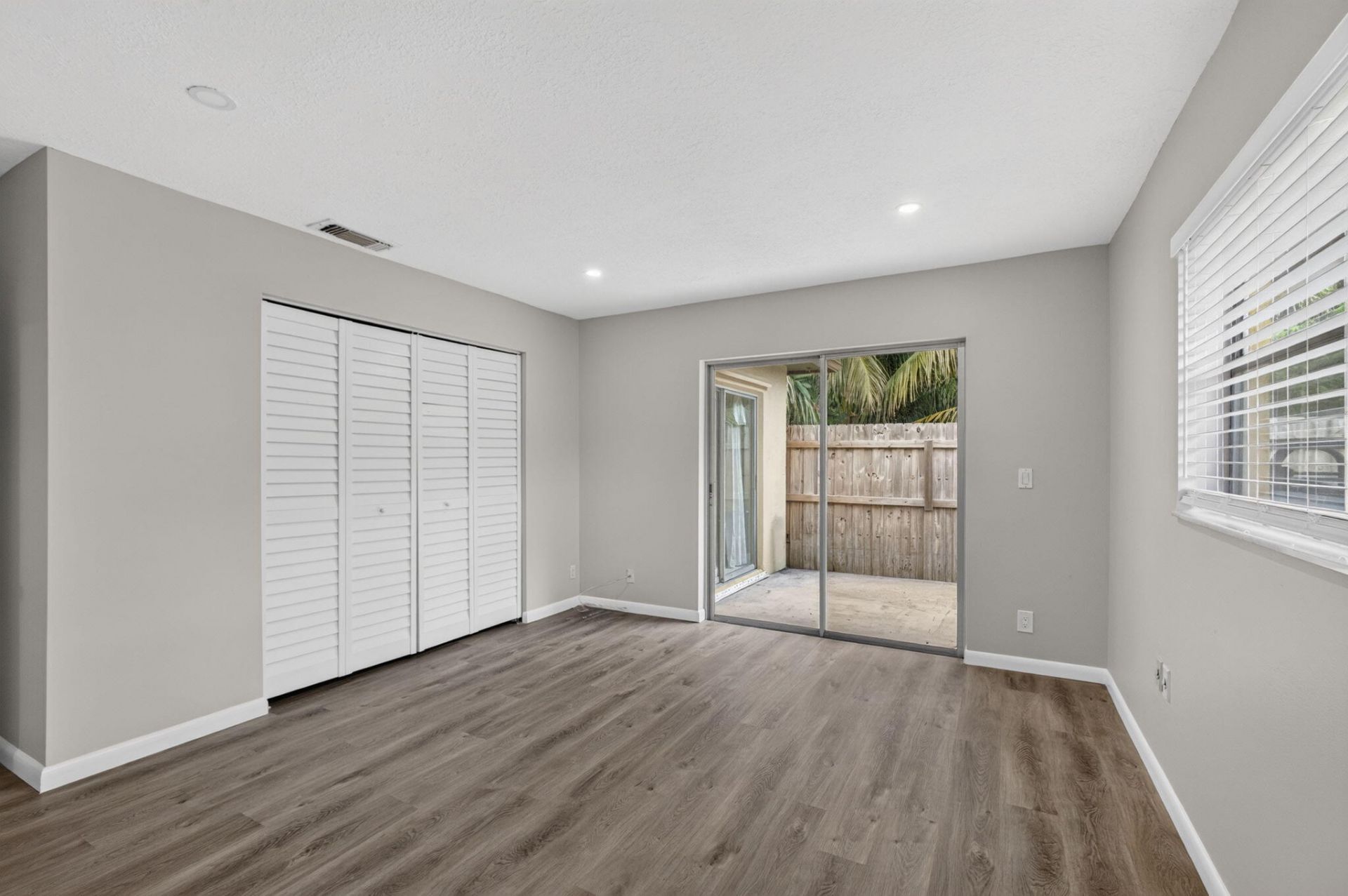 4873 Arthur Street, Palm Beach Gardens, FL 33418 Photo