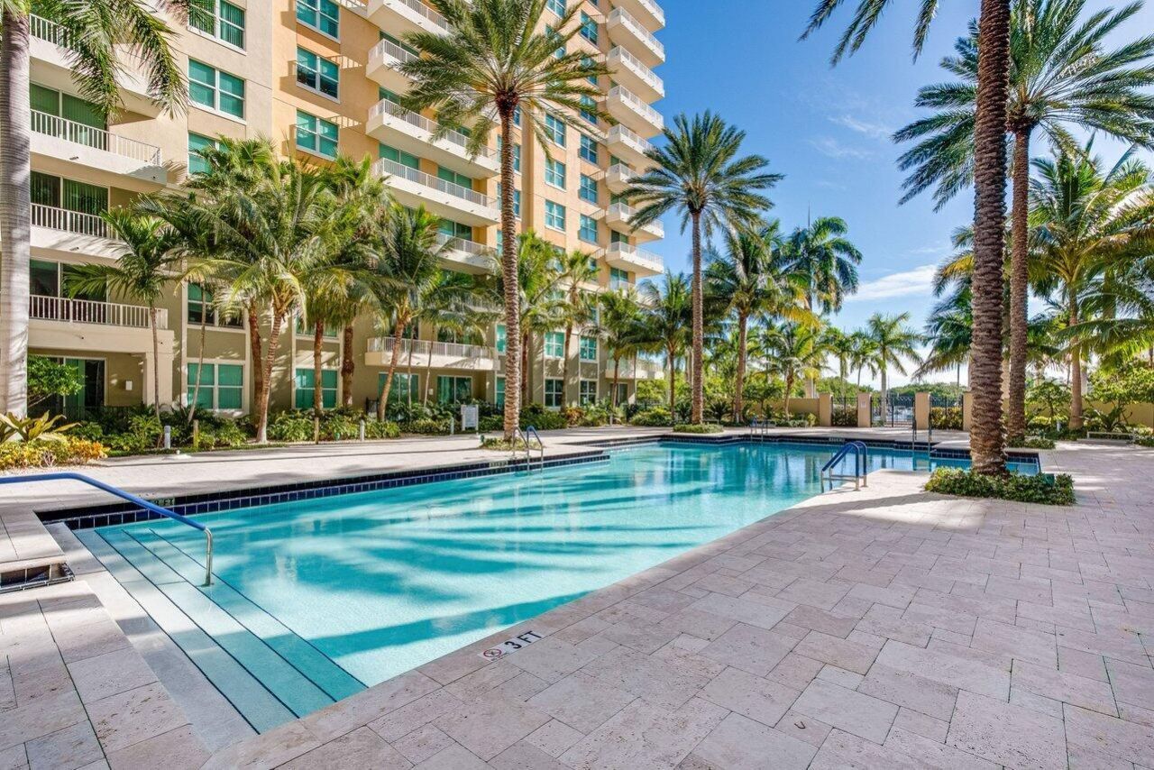 625 Casa Loma Boulevard, Unit 207, Boynton Beach, FL 33435 Photo