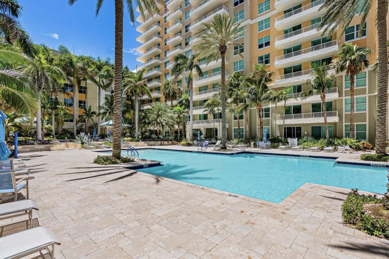 625 Casa Loma Boulevard, Unit 207, Boynton Beach, FL 33435 Photo