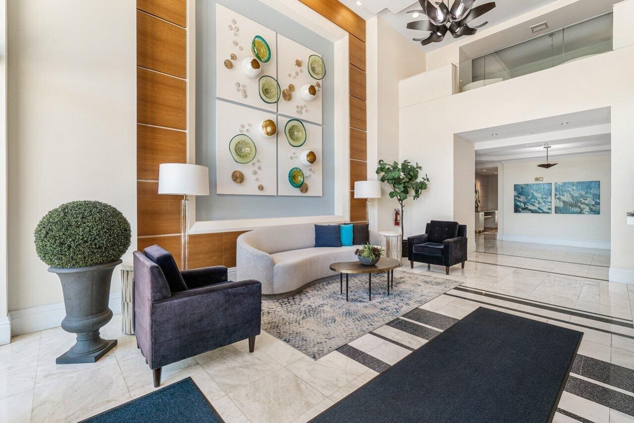 625 Casa Loma Boulevard, Unit 207, Boynton Beach, FL 33435 Photo
