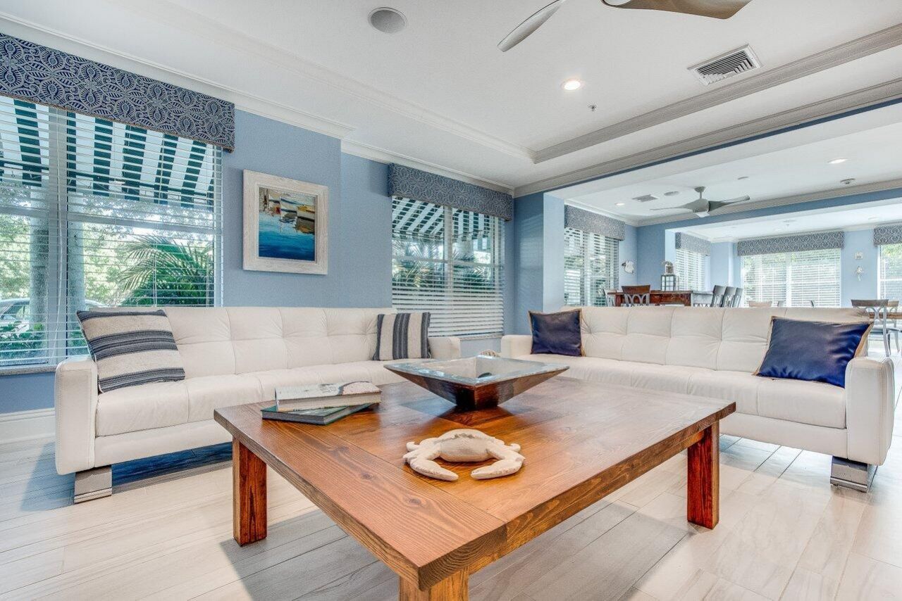 625 Casa Loma Boulevard, Unit 207, Boynton Beach, FL 33435 Photo