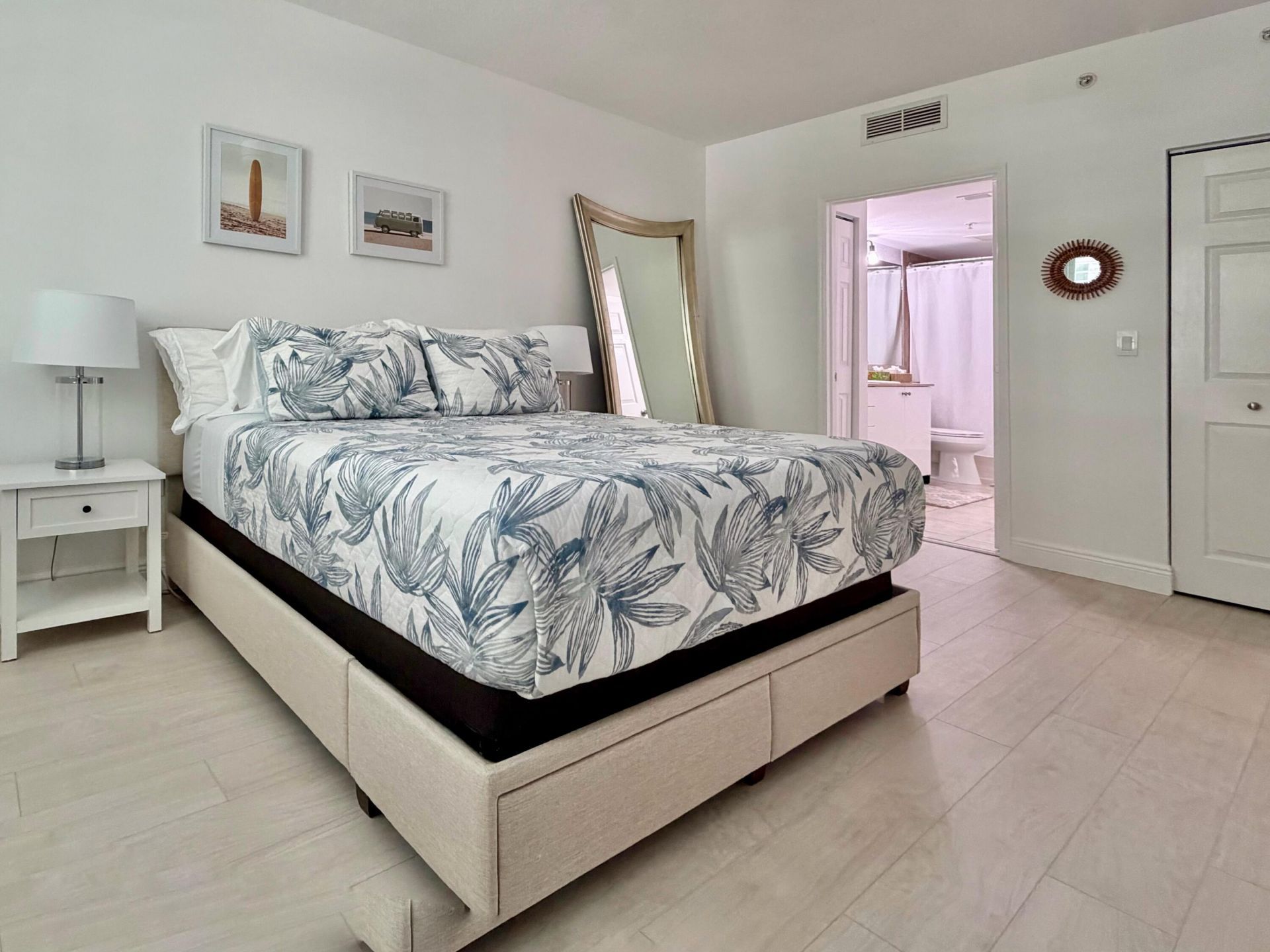 625 Casa Loma Boulevard, Unit 207, Boynton Beach, FL 33435 Photo