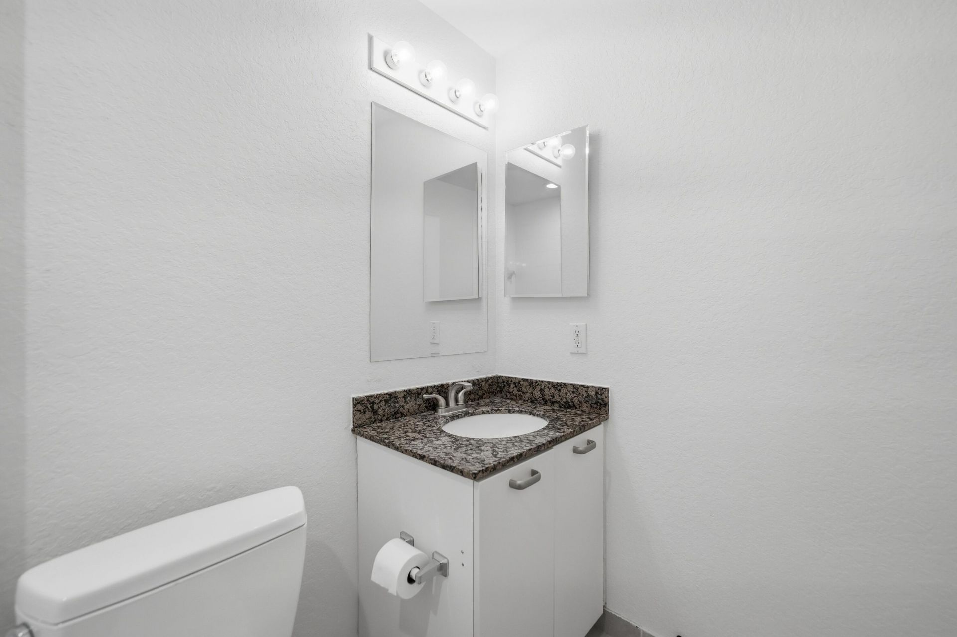 58 SE Palermo Court, Unit 104, Stuart, FL 34994 Photo