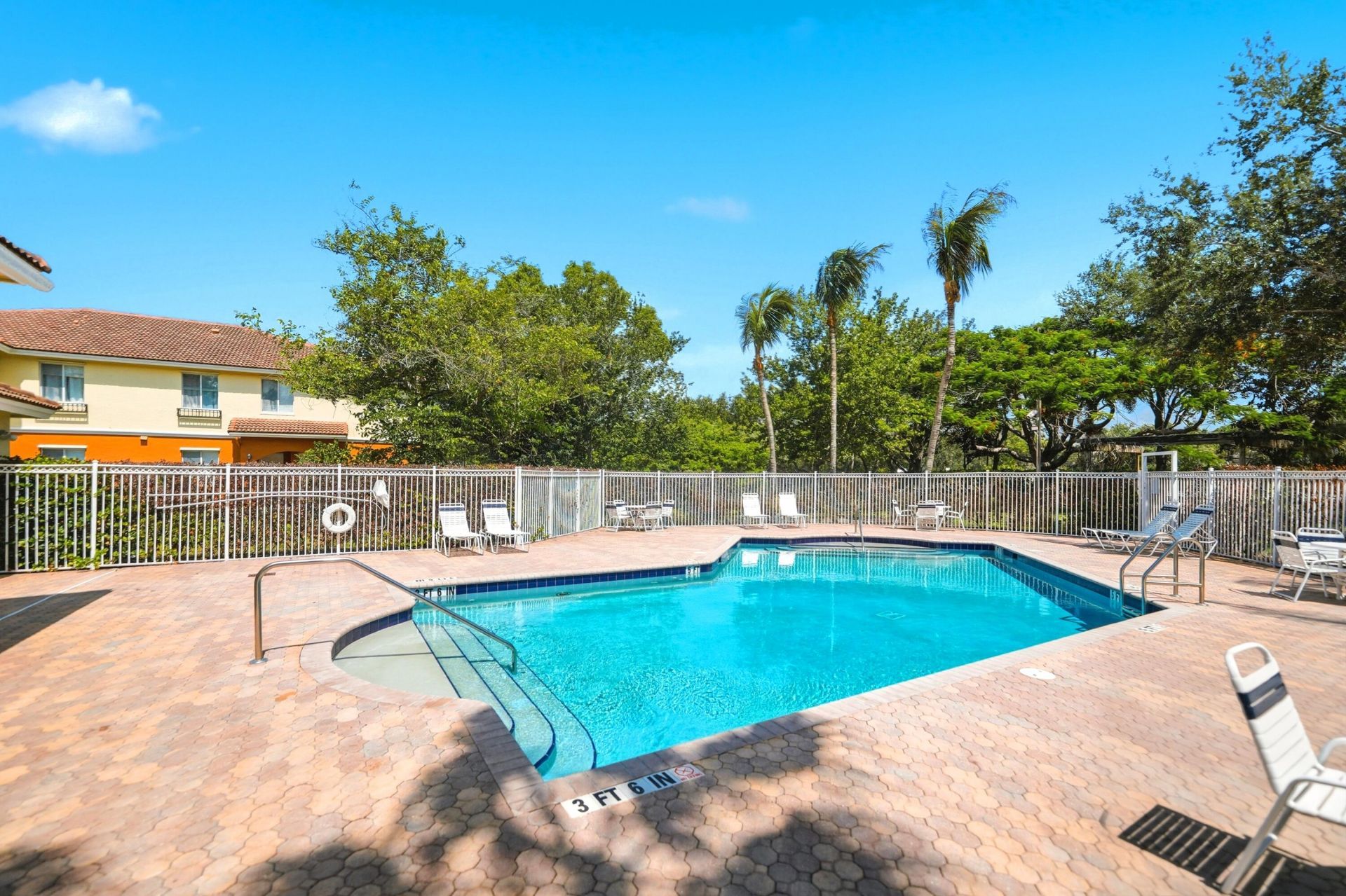 58 SE Palermo Court, Unit 104, Stuart, FL 34994 Photo