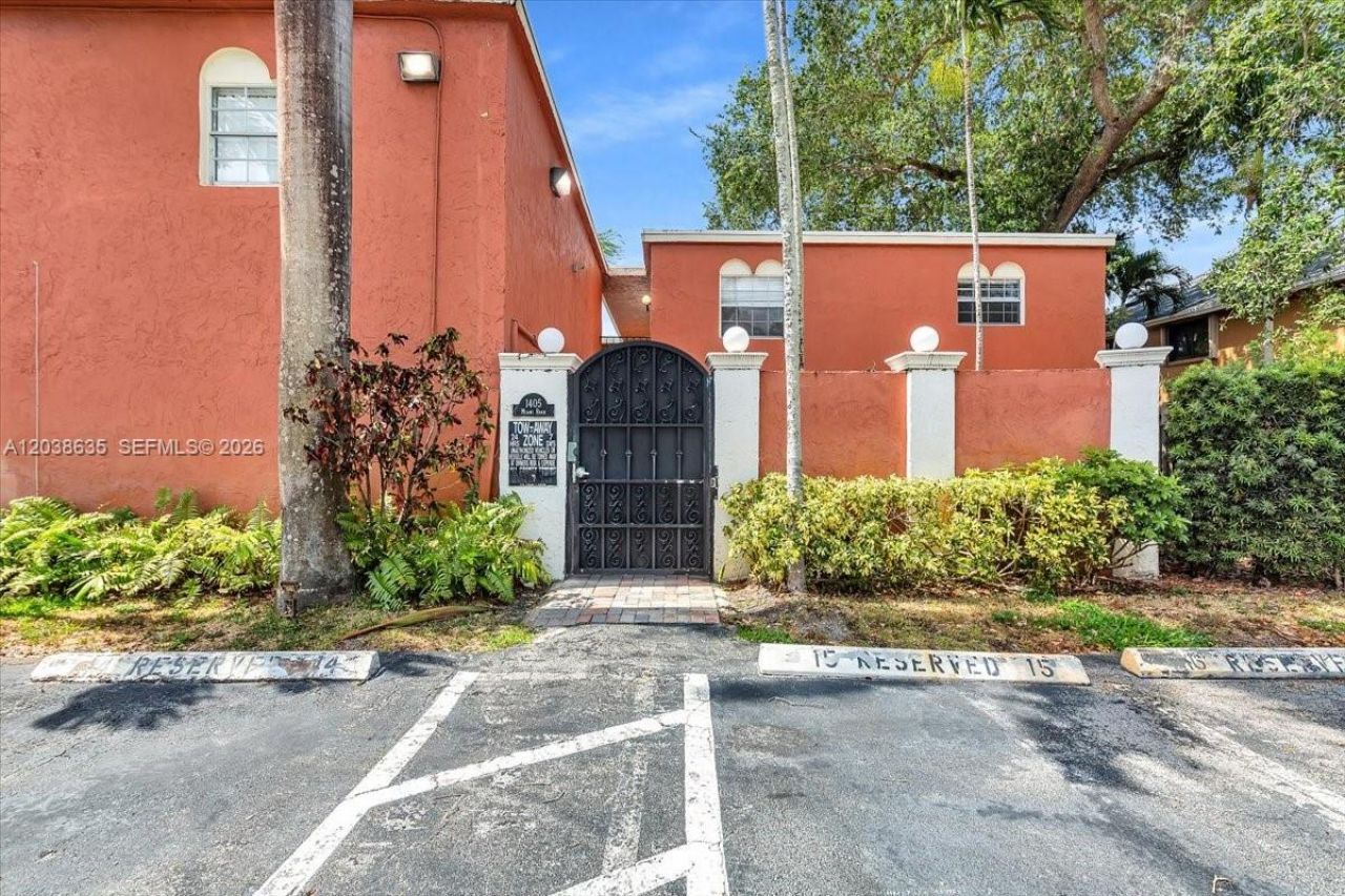 1405 Miami Rd , Unit 7, Fort Lauderdale, FL 33316 Photo