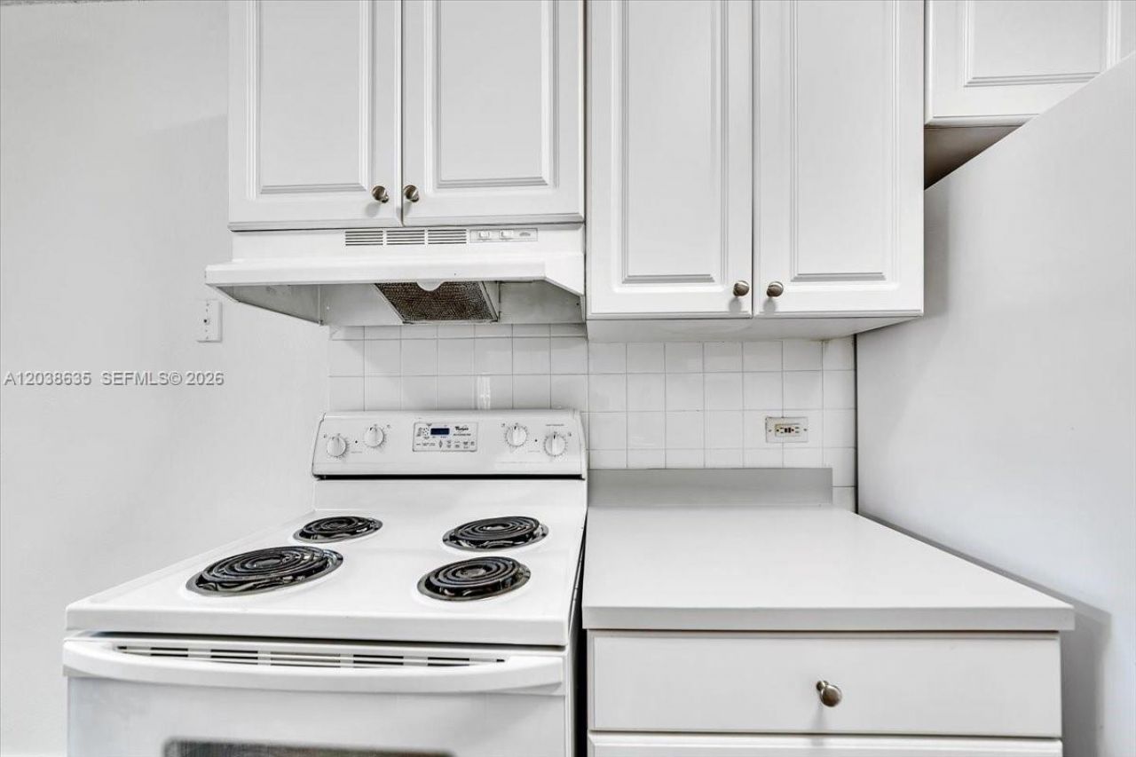 1405 Miami Rd , Unit 7, Fort Lauderdale, FL 33316 Photo