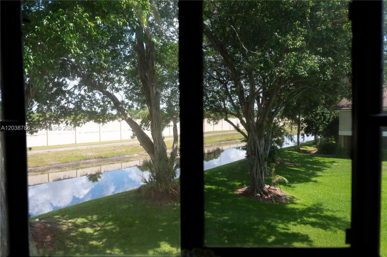 508 Gardens Dr , Unit 202, Pompano Beach, FL 33069 Photo