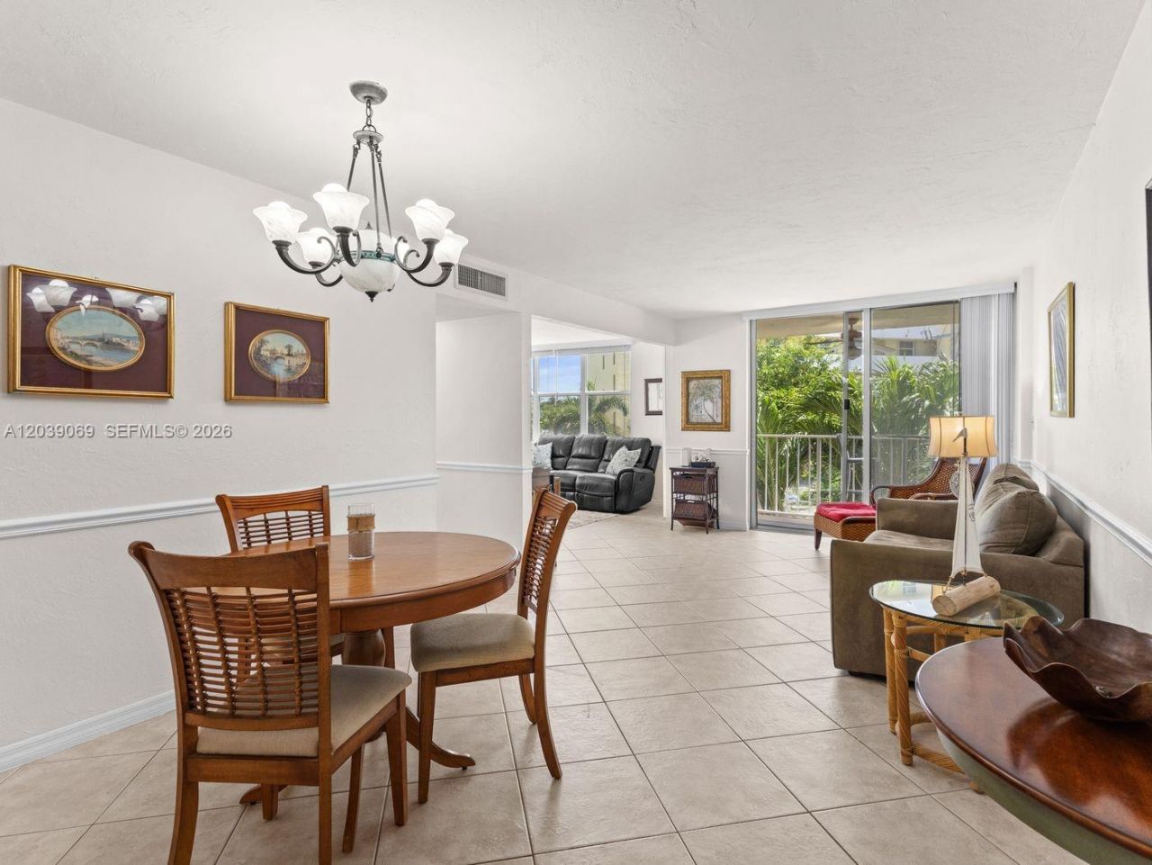 88500 Overseas Hwy , Unit 208, Tavernier, FL 33070 Photo