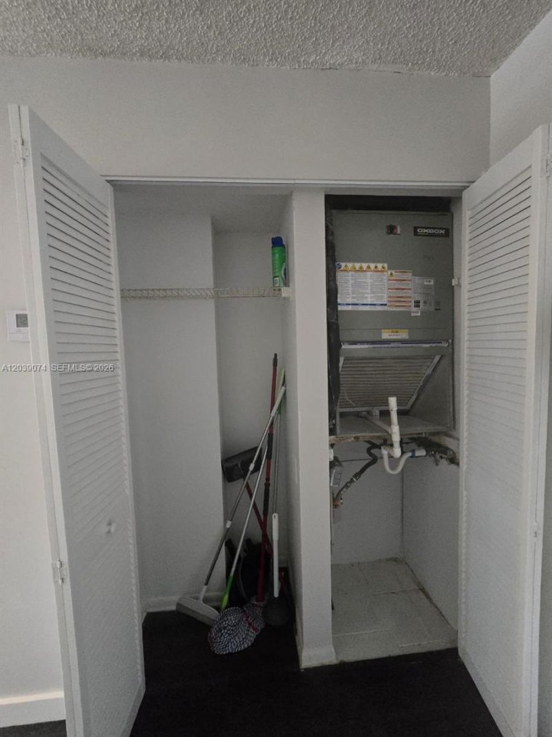 16919 N Bay Rd, Unit 705, Sunny Isles Beach, FL 33160 Photo
