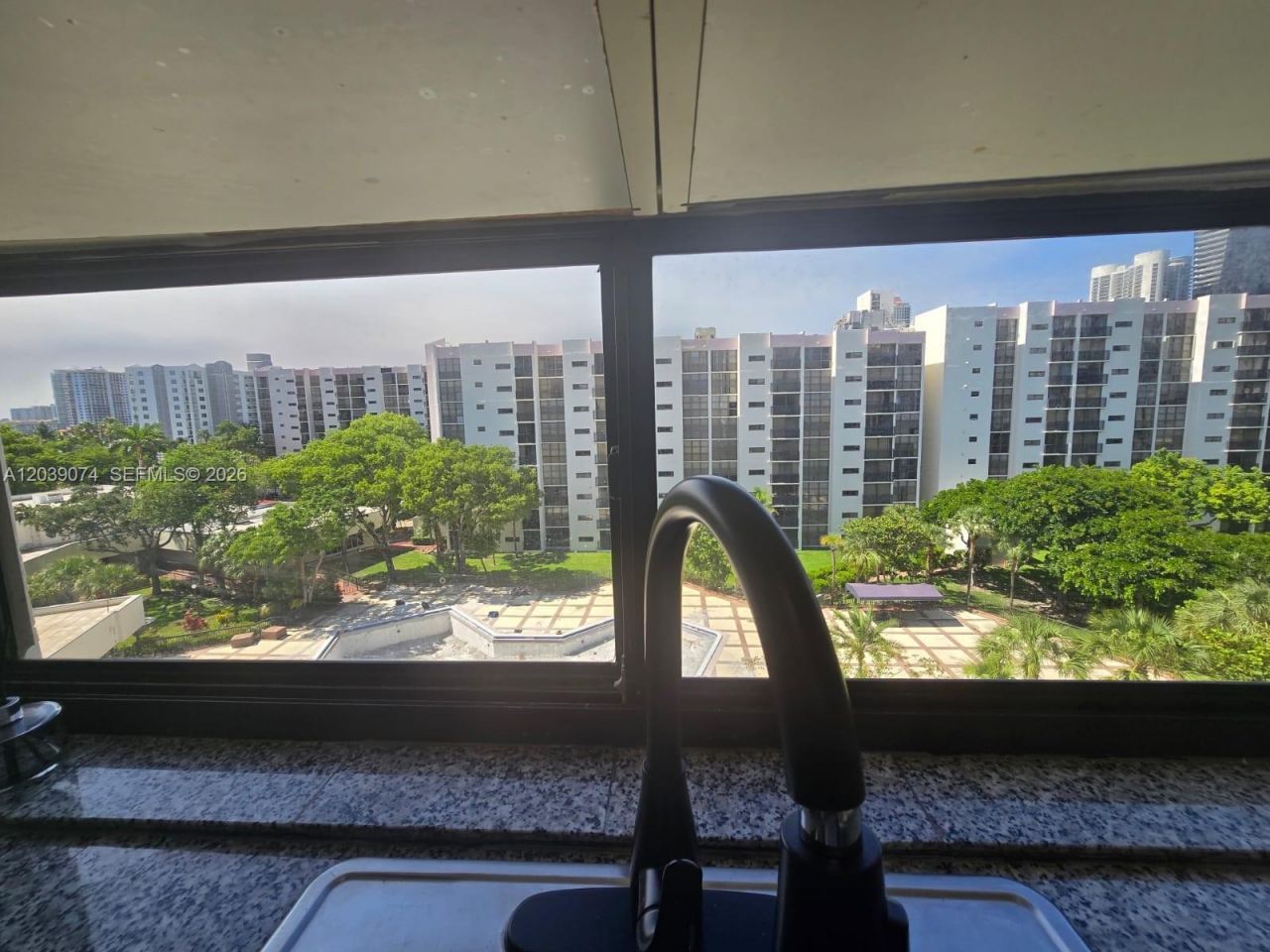 16919 N Bay Rd, Unit 705, Sunny Isles Beach, FL 33160 Photo