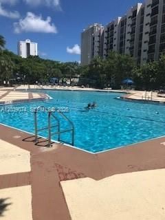 16919 N Bay Rd, Unit 705, Sunny Isles Beach, FL 33160 Photo