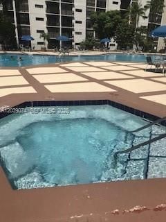 16919 N Bay Rd, Unit 705, Sunny Isles Beach, FL 33160 Photo