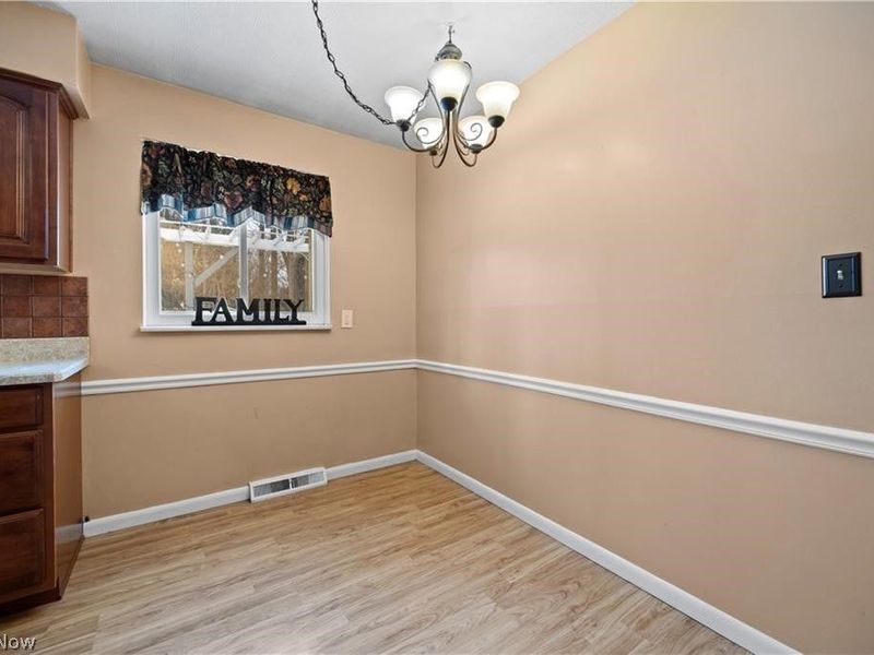 4960 W Park Drive , North Olmsted, OH 44070 Photo 15