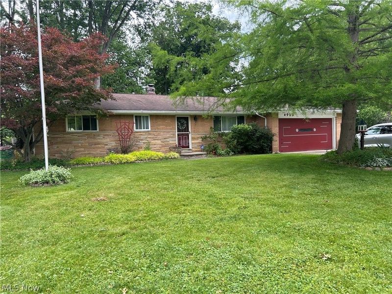 4960 W Park Drive , North Olmsted, OH 44070 Photo 2