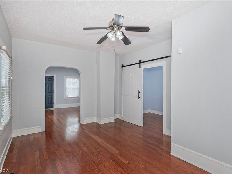 750 Brayton Avenue, Cleveland, OH 44113 Photo 12