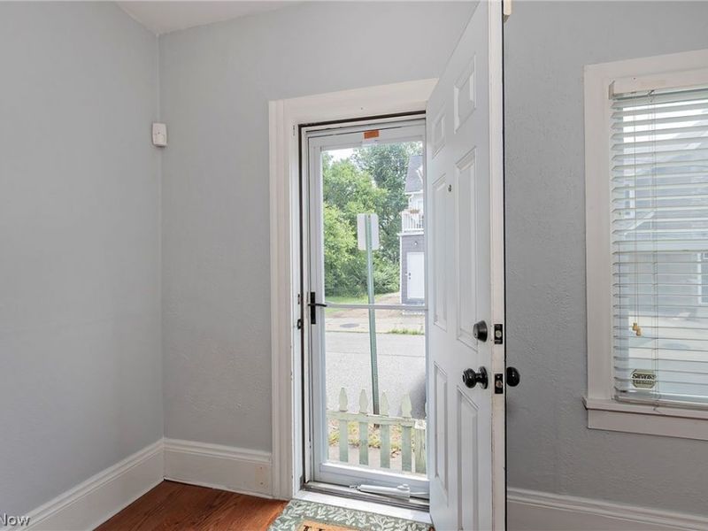 750 Brayton Avenue, Cleveland, OH 44113 Photo 2