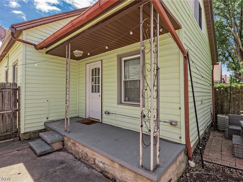 750 Brayton Avenue, Cleveland, OH 44113 Photo 42