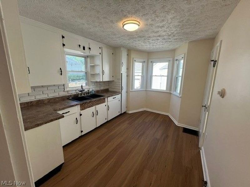 912 28th Street NE, Canton, OH 44714 Photo 5