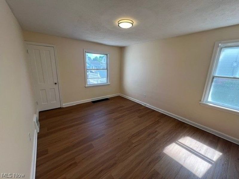 912 28th Street NE, Canton, OH 44714 Photo 8