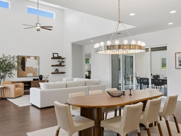 2704 Oak Park DR, Austin, TX 78704
