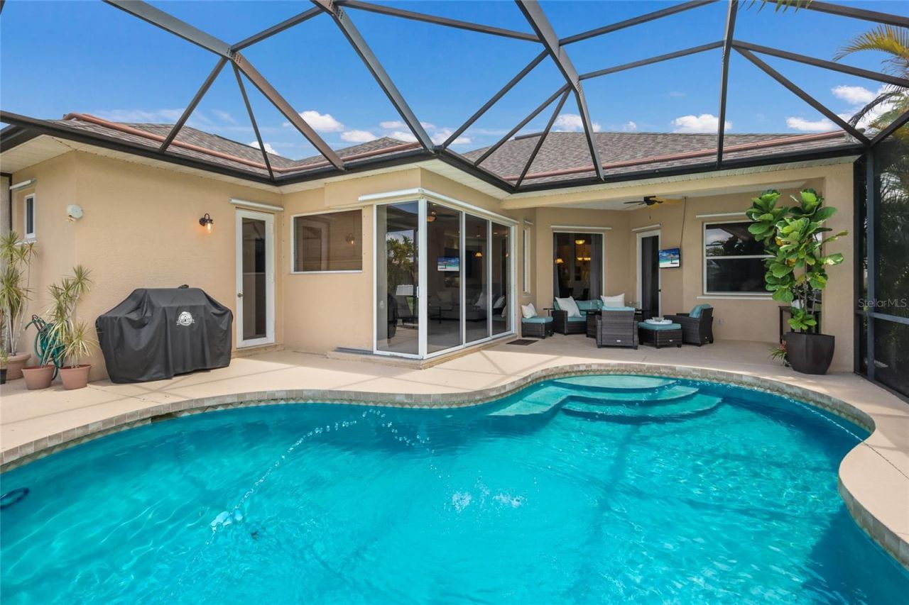 252 Dahlia Court, Bradenton, FL 34212 Photo