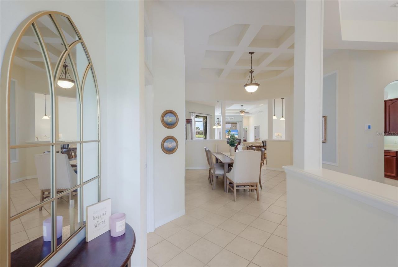 252 Dahlia Court, Bradenton, FL 34212 Photo