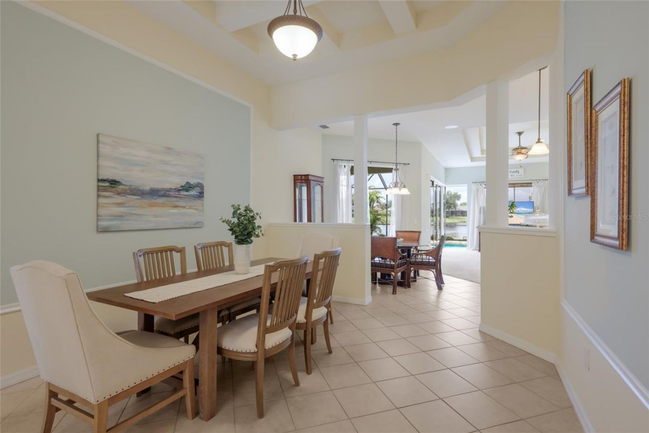 252 Dahlia Court, Bradenton, FL 34212 Photo
