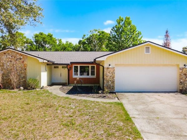 8517 CEDAR COVE COURT , ORLANDO, FL 32819