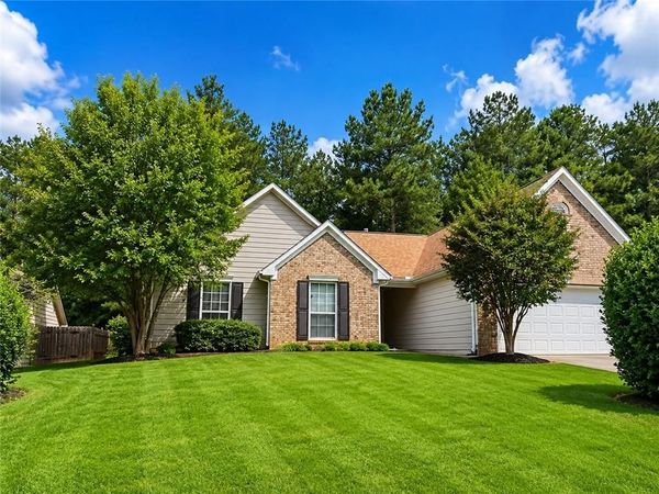 222 Clarion Road , Lawrenceville, GA 30043