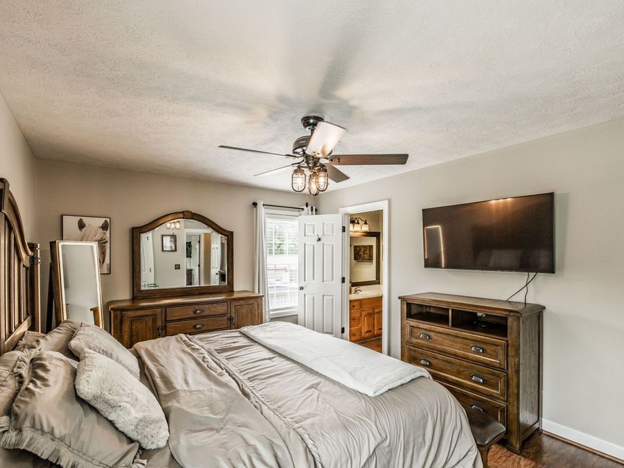 Property Image 64