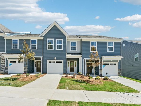 7563 Ethora Way, Charlotte, NC 28216