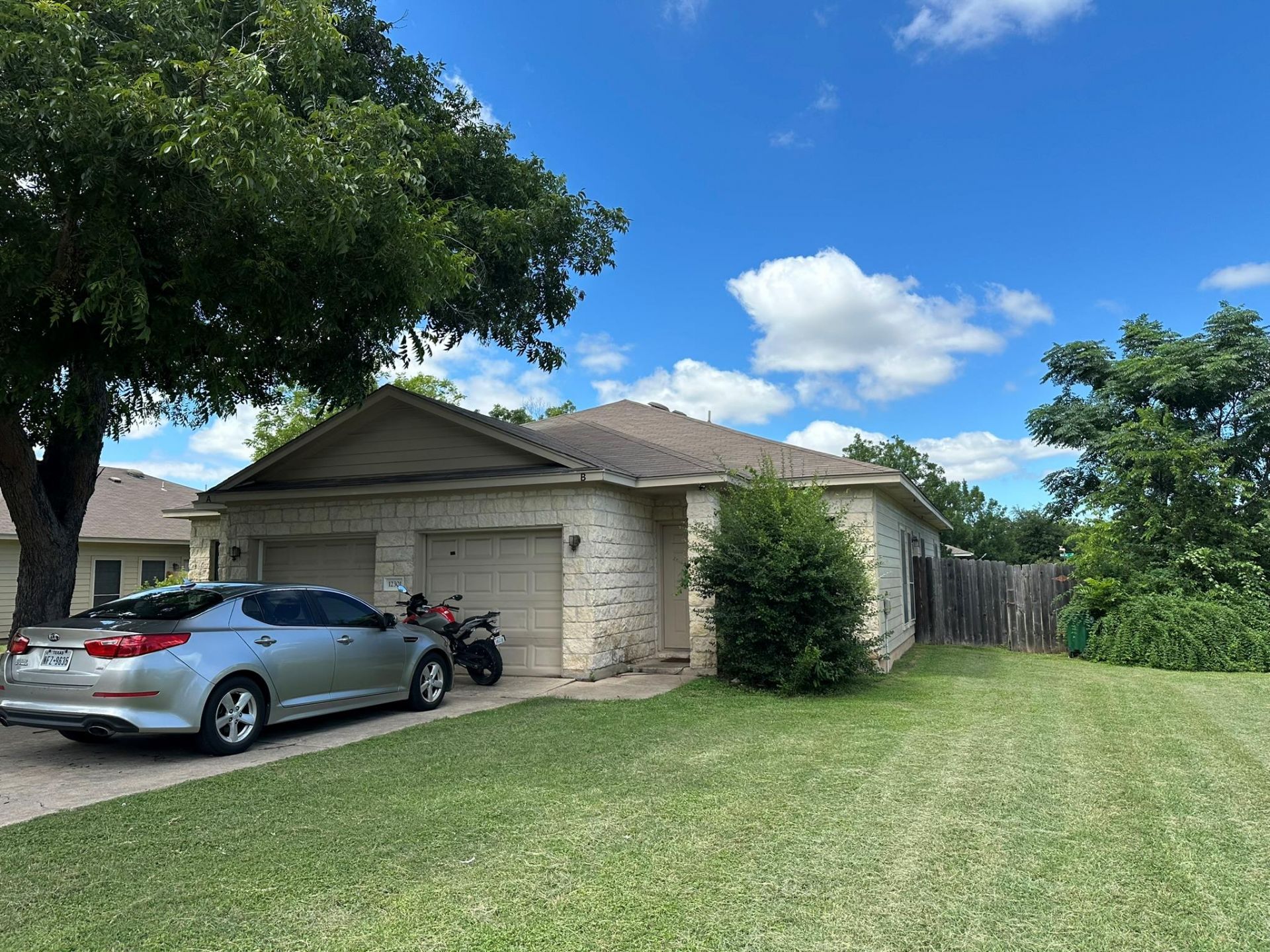 12301 Abney Dr, Austin, TX 78729 Main Photo