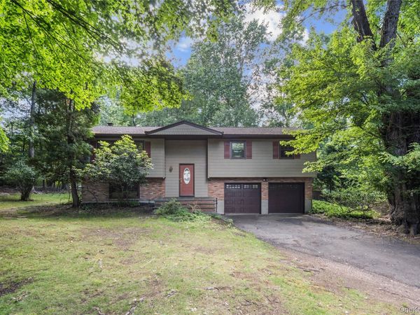 9 Adams Lane , Suffern, NY 10901