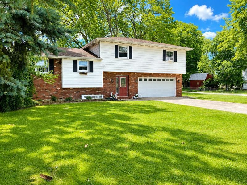 7404 Parker Road, Castalia, OH 44824 Photo 1