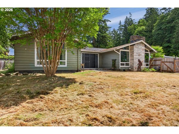 103 PARE RD, Kelso, WA 98626