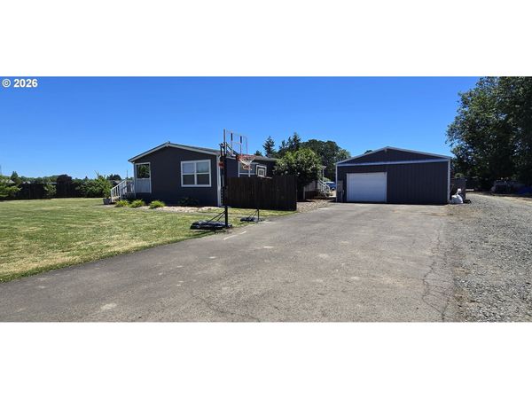 3800 DUNLAP NE AVE, Albany, OR 97322