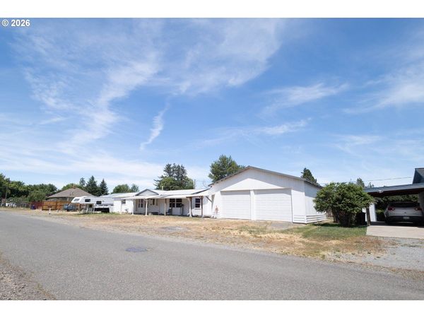 371 E DEWEY LN, Union, OR 97883