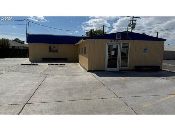 1251 SWITZLER AVE, Umatilla, OR 97882