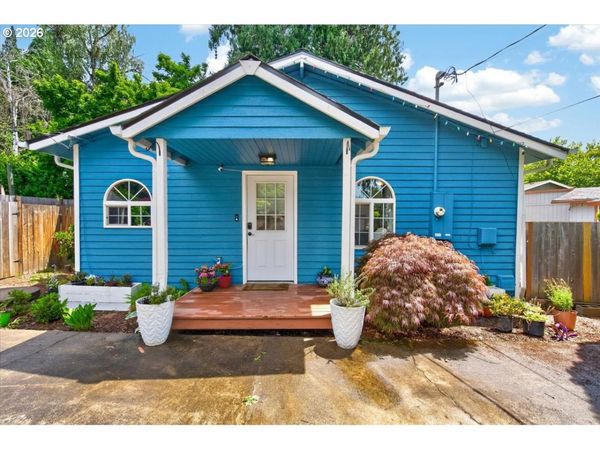 1915 16TH AVE, Forest Grove, OR 97116