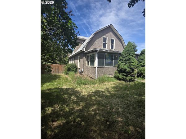 2502 N 2ND ST, La Grande, OR 97850