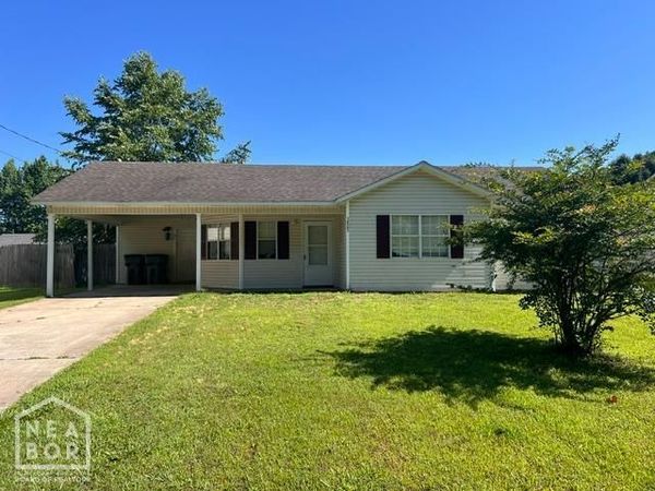 3805 Shelby Drive, Paragould, AR 72450