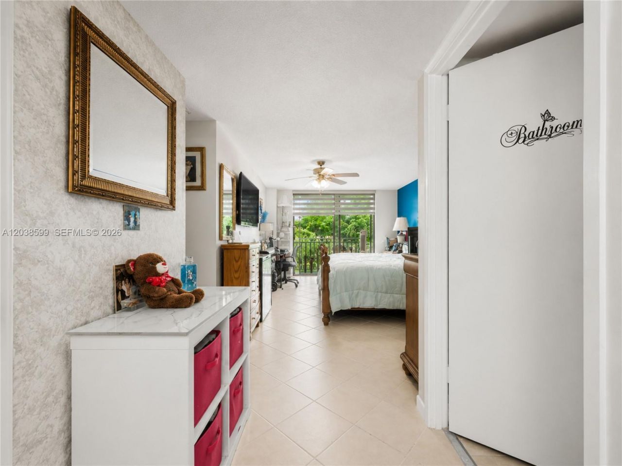 210 174th St, Unit M18, Sunny Isles Beach, FL 33160 Photo