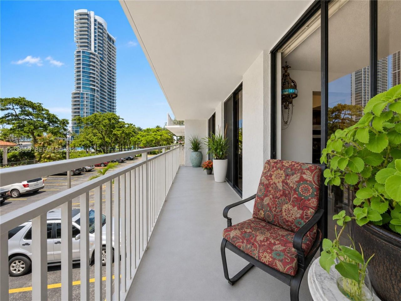 210 174th St, Unit M18, Sunny Isles Beach, FL 33160 Photo