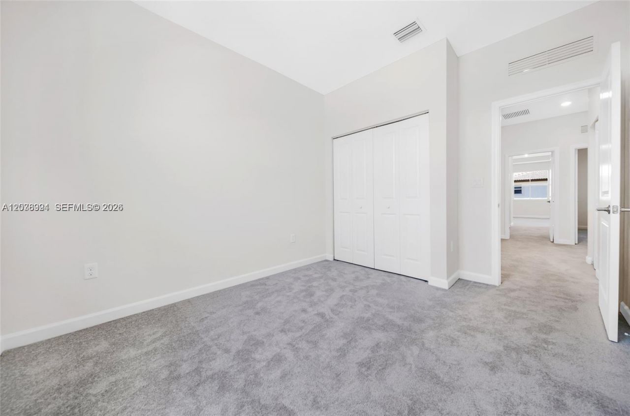 2373 NW 130th St , Miami, FL 33167 Photo
