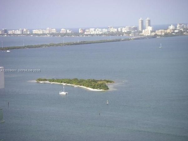 1750 N Bayshore Dr , Unit 3907, Miami, FL 33132