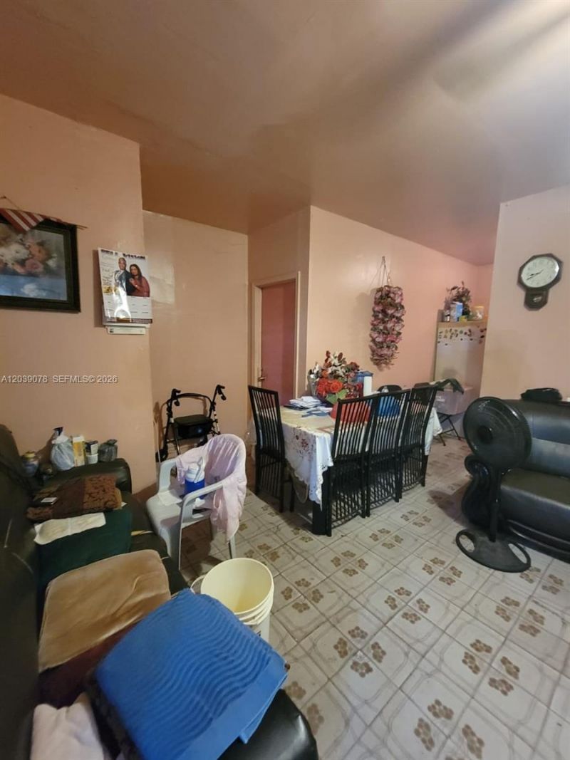 75 NE 49th St, Miami, FL 33137 Photo
