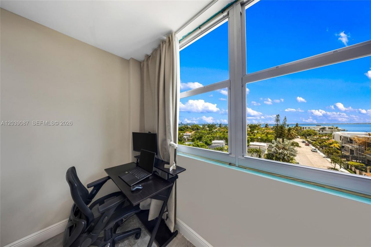 1455 N Treasure Dr, Unit 6N, North Bay Village, FL 33141 Photo